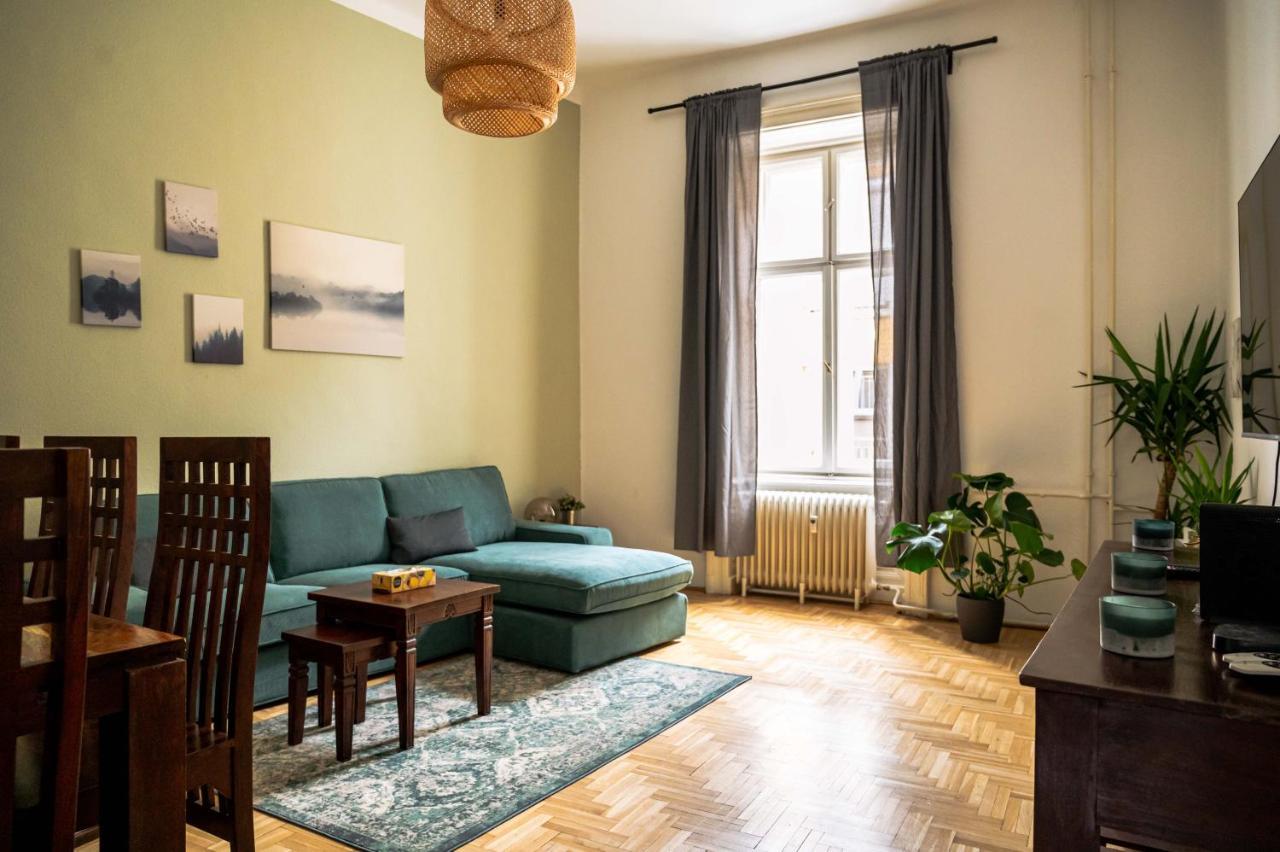 Dob Duplex Apartment بودابست المظهر الخارجي الصورة